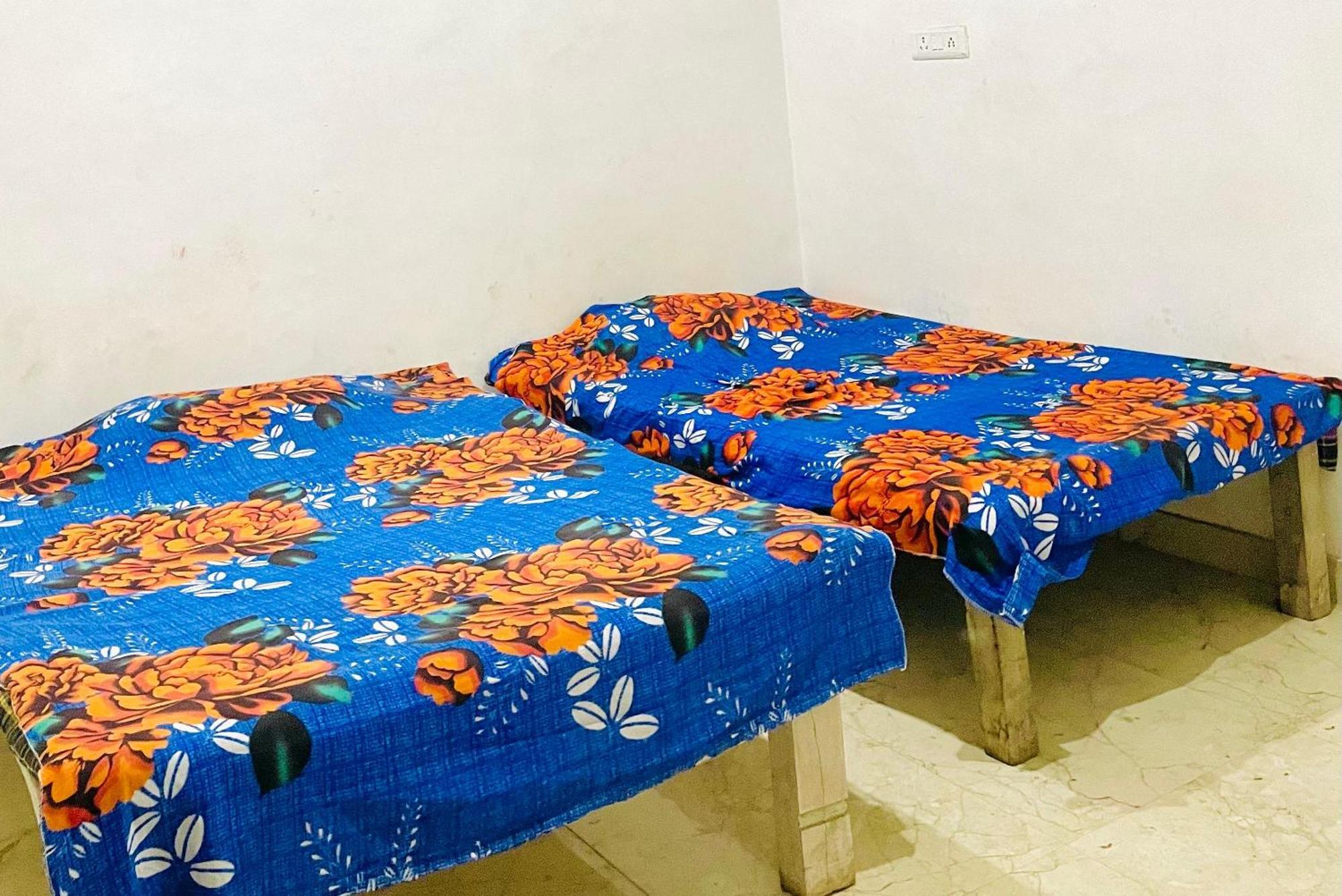 Om Sai Guest House Варанасі Екстер'єр фото