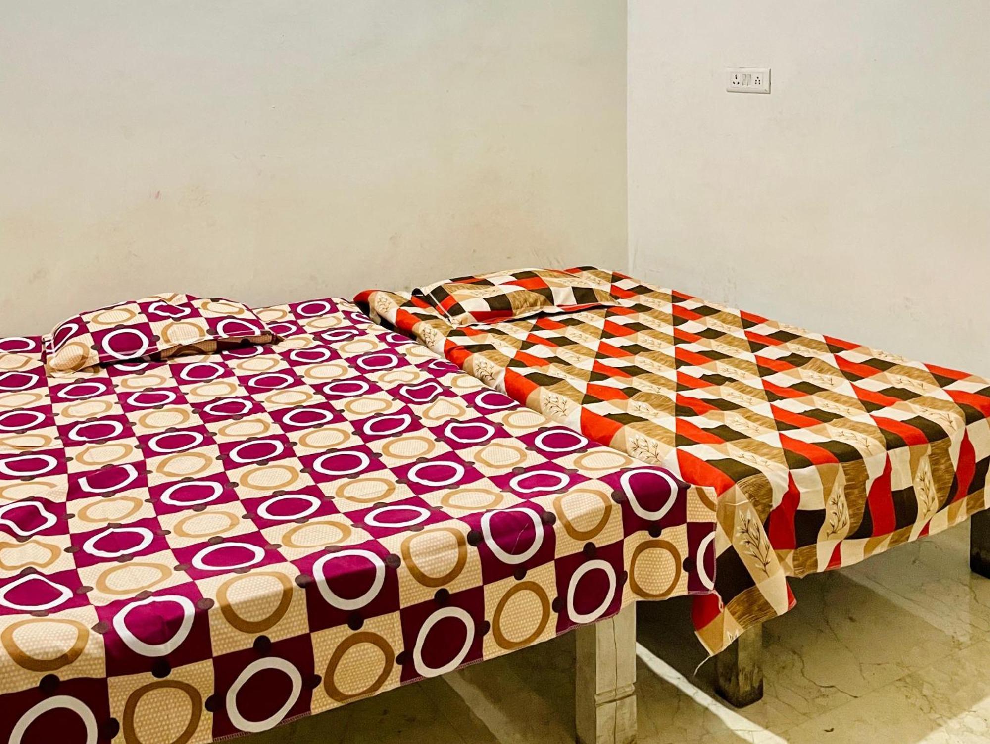 Om Sai Guest House Варанасі Екстер'єр фото